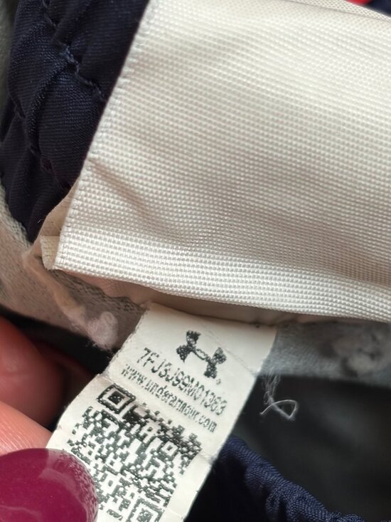 Under Armour Navy Shorts with Red & White Details - Size Medium (?) - Picture 3 of 8